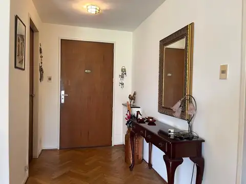 Departamento en Venta con 2 cocheras