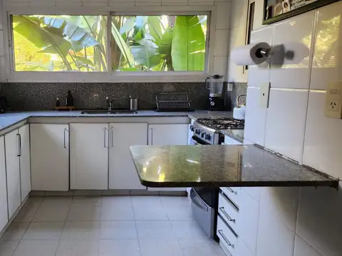 Casa en Venta al Oeste