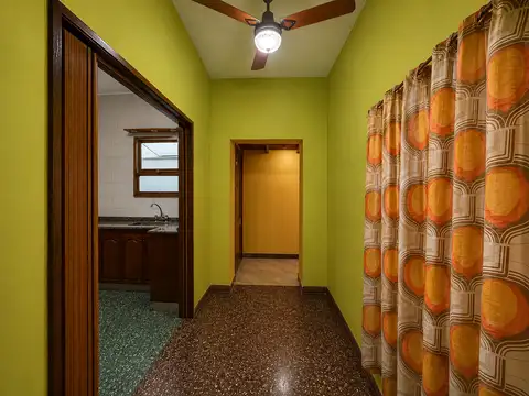 Depto Tipo Casa en Venta 40 años