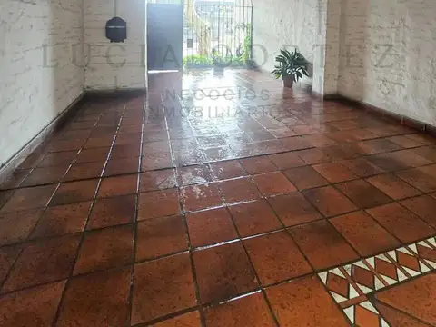 Departamento en Venta en La Lucila, USD 115.000