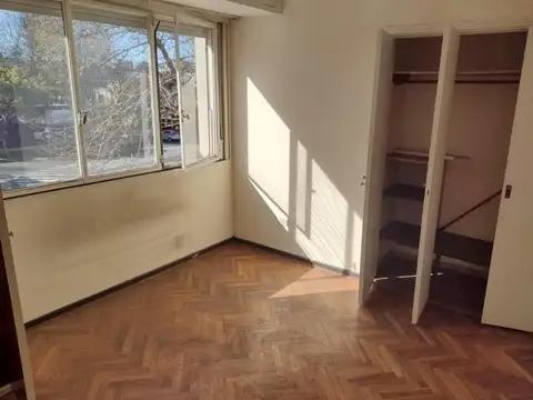 Departamento en Venta en Versalles, USD 64.000