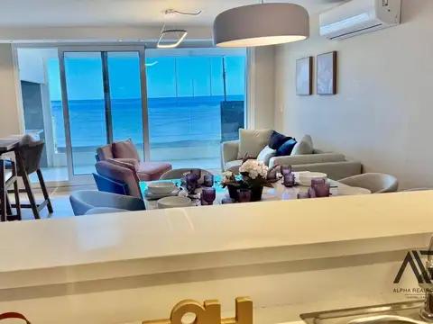 Apartamento en venta c/ cochera en Playa Mansa
