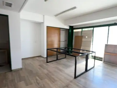 Oficina en Venta 15 años