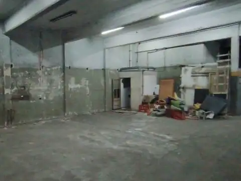 Local en Venta 40 años