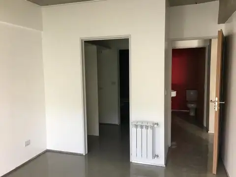 Semipiso 2 ambientes en venta, cochera, Florida