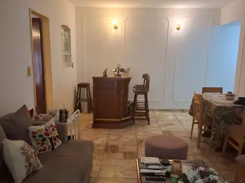 Vidal 2200, Piso 2