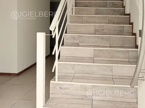 Depto Tipo Casa en Venta en Villa Pueyrredón, USD 259.000
