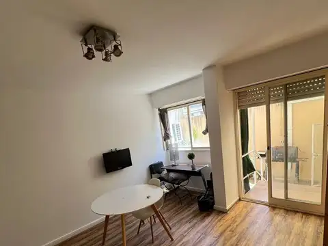 Depto Tipo Casa en Venta en La Plata, USD 98.000