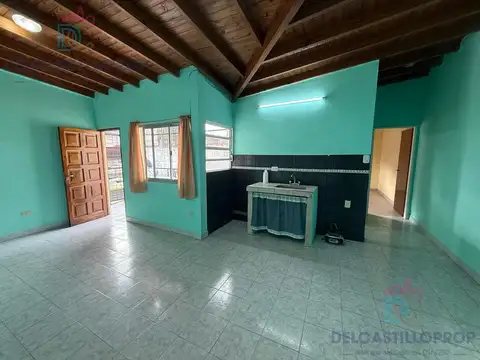 Depto Tipo Casa en Alquiler de 2 dormitorios