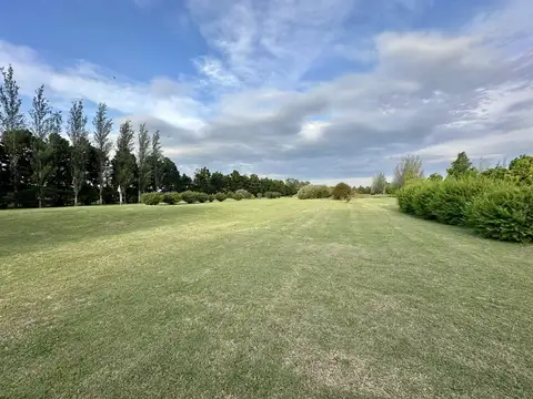 Terreno en Los Alamos Club de Campo