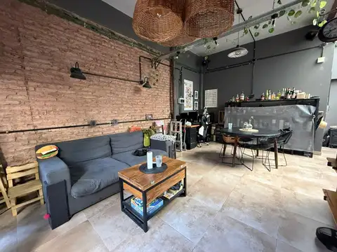 PH tipo casa 2 ambientes en venta en Villa Ballester