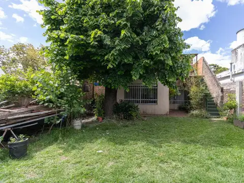 VENTA - CASA + MONOAMBIENTE