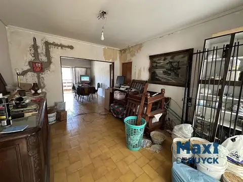 De la Carcova 33 a pasos de la estación Don Bosco