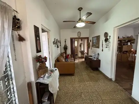 Depto Tipo Casa en Venta con 1 cocheras