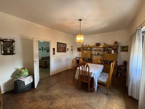 OPORTUNIDAD. HERMOSO PH 5 Ambientes con Cochera + Depto Independiente y Terraza Propia
