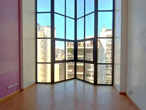 Venta departamento con cochera - Recoleta -