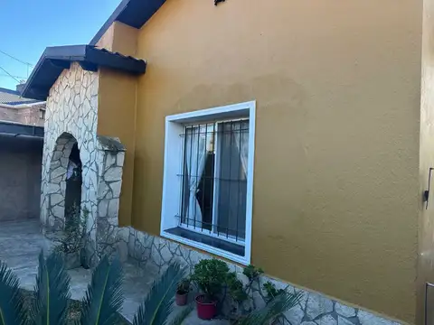 Casa en Venta en Don Torcuato, USD 163.000