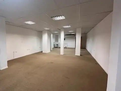 Oficinas amplias en venta y alquiler sobre calle Florida