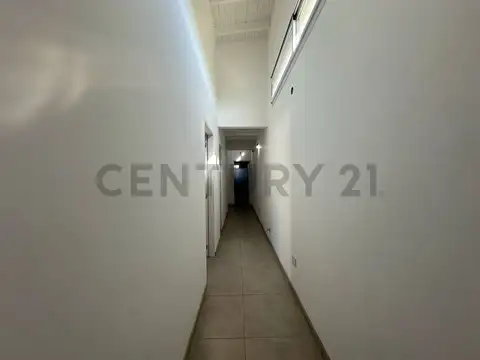 32 ENTRE 191 Y 195 - CASA EN VENTA DE 2 DORMITORIOS Y PILETA, ALDEA DEL BOSQUE 2