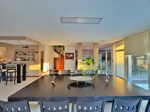 Casa en Venta al Este