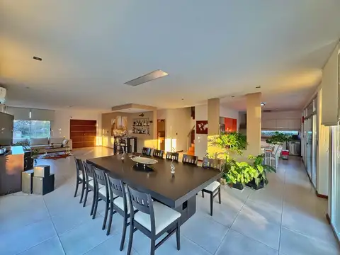 Casa en Venta al Este