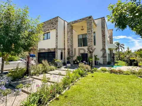 Casa de lujo en alquiler de 10 ambiente en Barrio Nautico San Juan Villanueva, Tigre