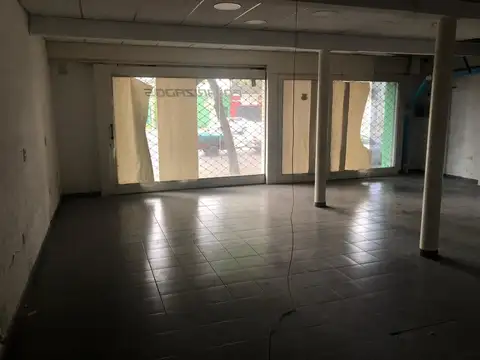 AV. Uriburu 2525