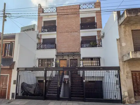 VENTA PH EN PARQUE PATRICIOS