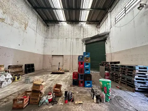 Galpon en Alquiler 15  mts Fondo
