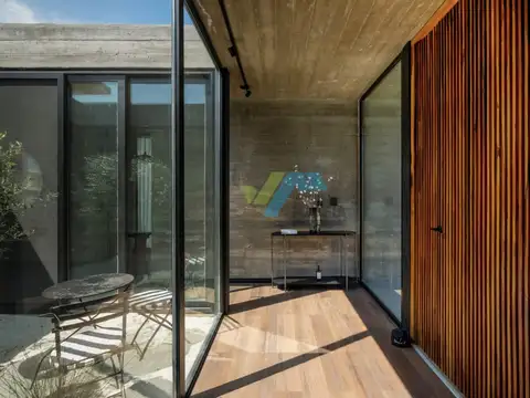 Casa 4 ambientes con 3 baños