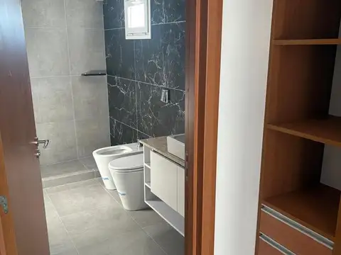 Departamento en Venta al Noreste