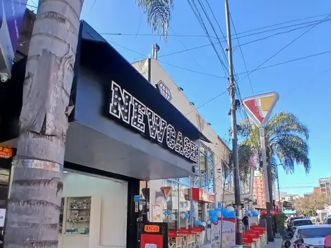 Local en Alquiler en Lanús Oeste, $ 3.800.000