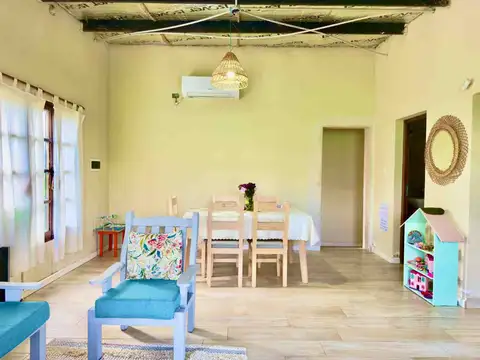 Casa 4 ambientes con 1 baño