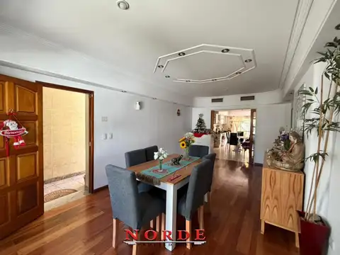 Casa en Venta en Mataderos, USD 299.000
