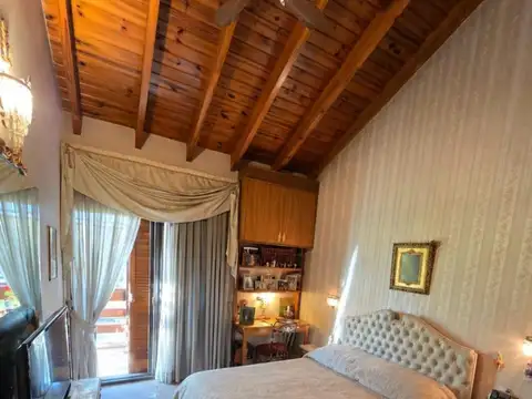 Departamento en Venta con 2 cocheras