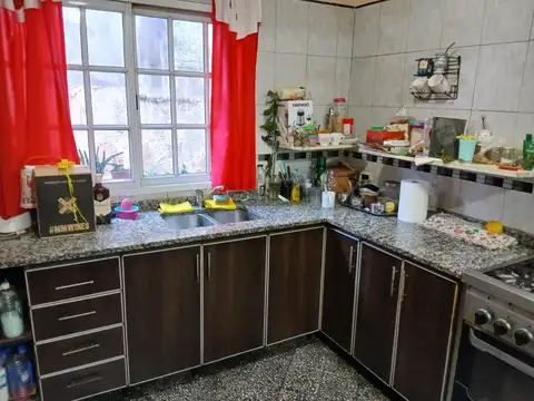Depto Tipo Casa en Venta en Lanús Oeste, USD 95.000