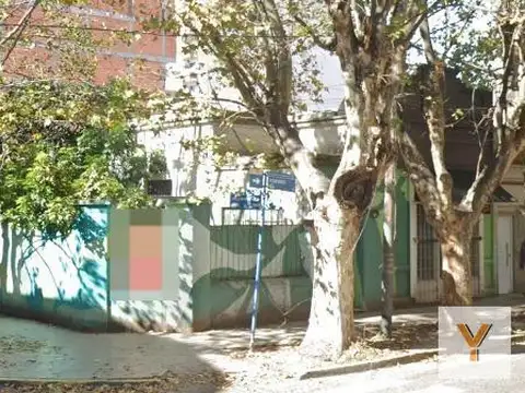 25 de Mayo y Santa Juana de Arco
