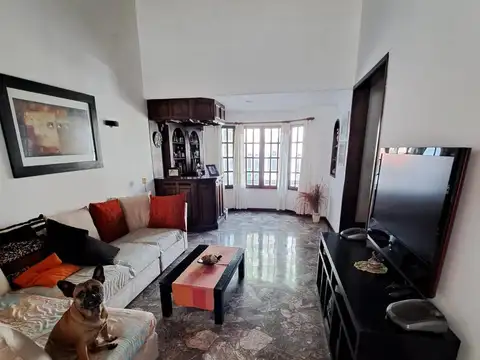 Casa en Venta en Flores, USD 415.000