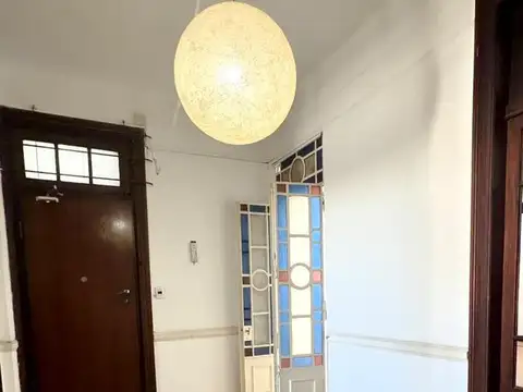 Departamento 6 ambientes con 1 baño