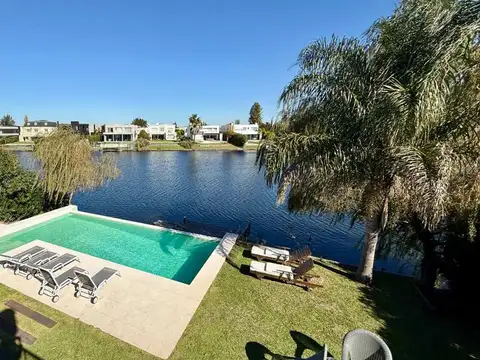 ALQUILER CASA 7 AMB A LA LAGUNA NORDELTA ALISOS