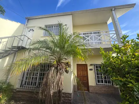 Casa Monoambiente con 3 baños