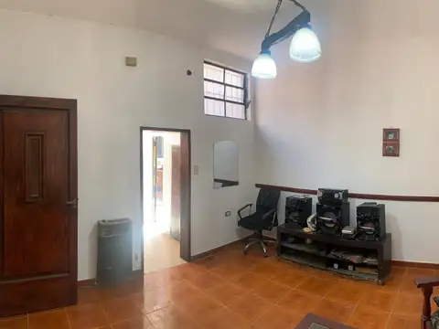 Depto Tipo Casa en Venta 40 años