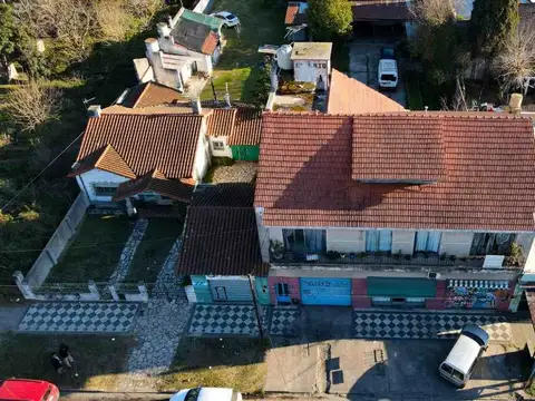 VENTA CASA LOCAL 7 AMB CON COCHERA EN MONTE GRANDE