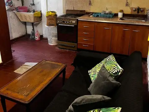 DEPTO T-CASA POR PASILLO MATANZA 1300 VILLA DOMINICO