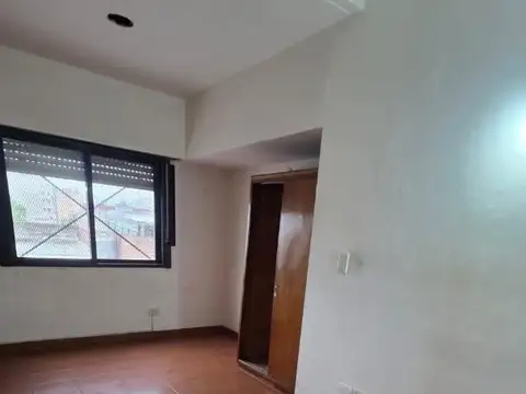Hipolito Yrigoyen 4800