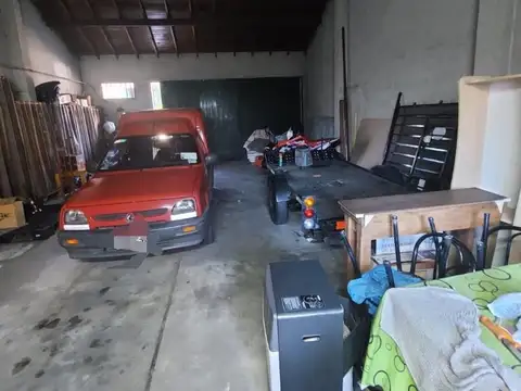 VENTA GALPON ADROGUE