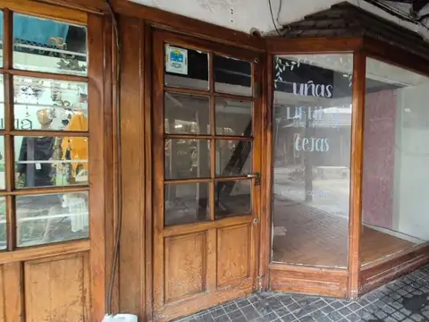 Alquiler de Local en Caseros, Tres de Febrero