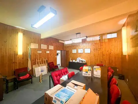 Oficina en Venta 74 años