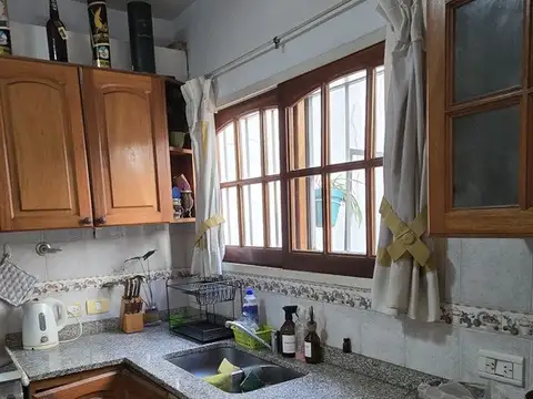 Depto Tipo Casa en Venta al Este