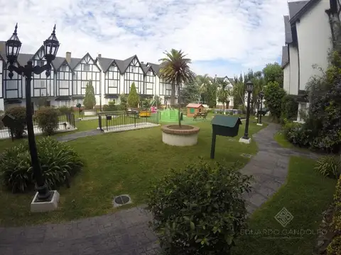 Casa en Venta en Adrogue, USD 220.000